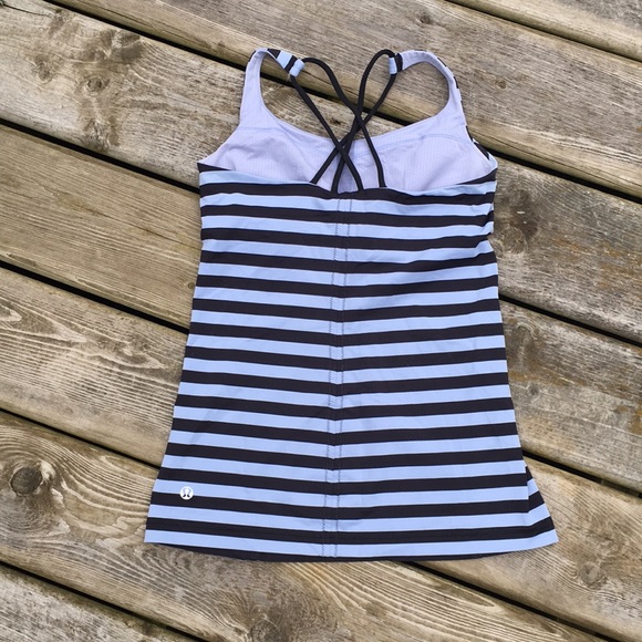 Lululemon Free to Be Tank Size 4 - Picture 4 of 5